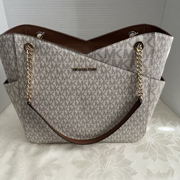 NWT Michael Kors Women Jet Set Travel L Chain Shoulder Tote ,Vanilla-OS - Picture 5 of 8